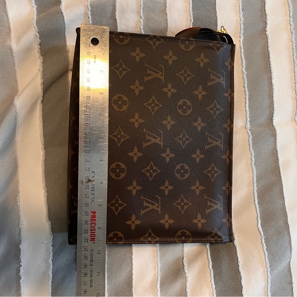 Louis Vuitton Brown Monogram Toiletry Pouch - Picture 5 of 9